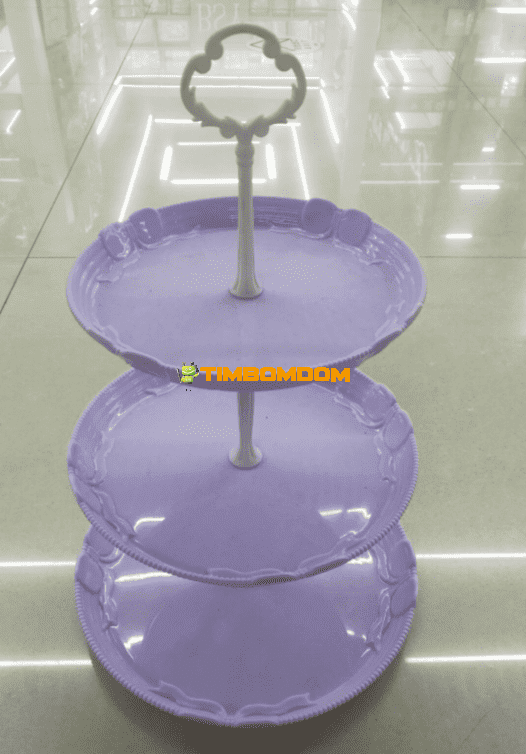 Three-tiered fruit plate with a stand Three-tiered fruit plate with a stand