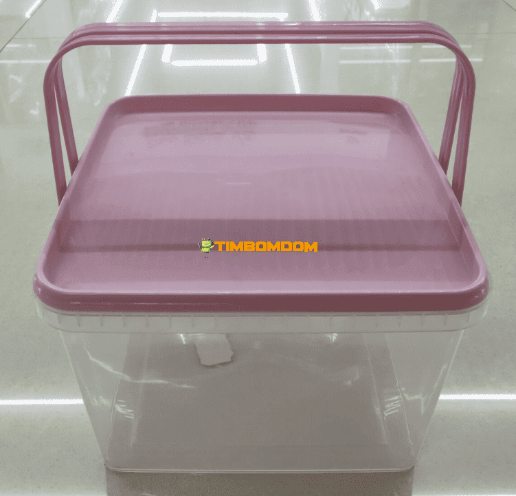 Storage box Storage box