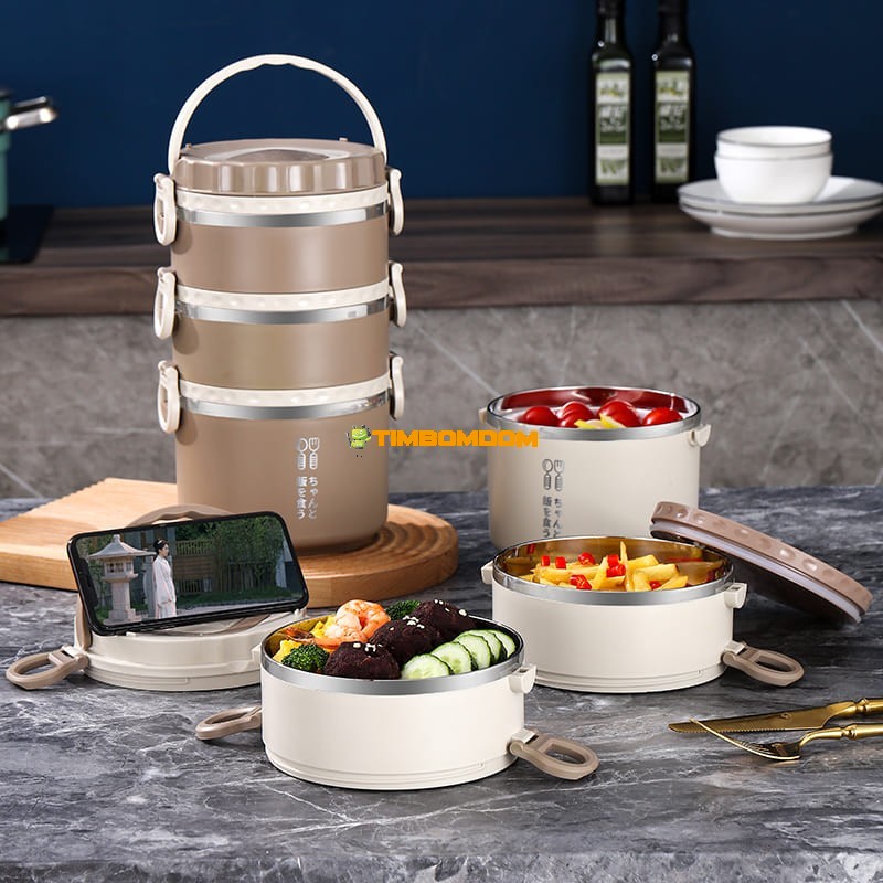 Multi-layer lunch box Multi-layer lunch box