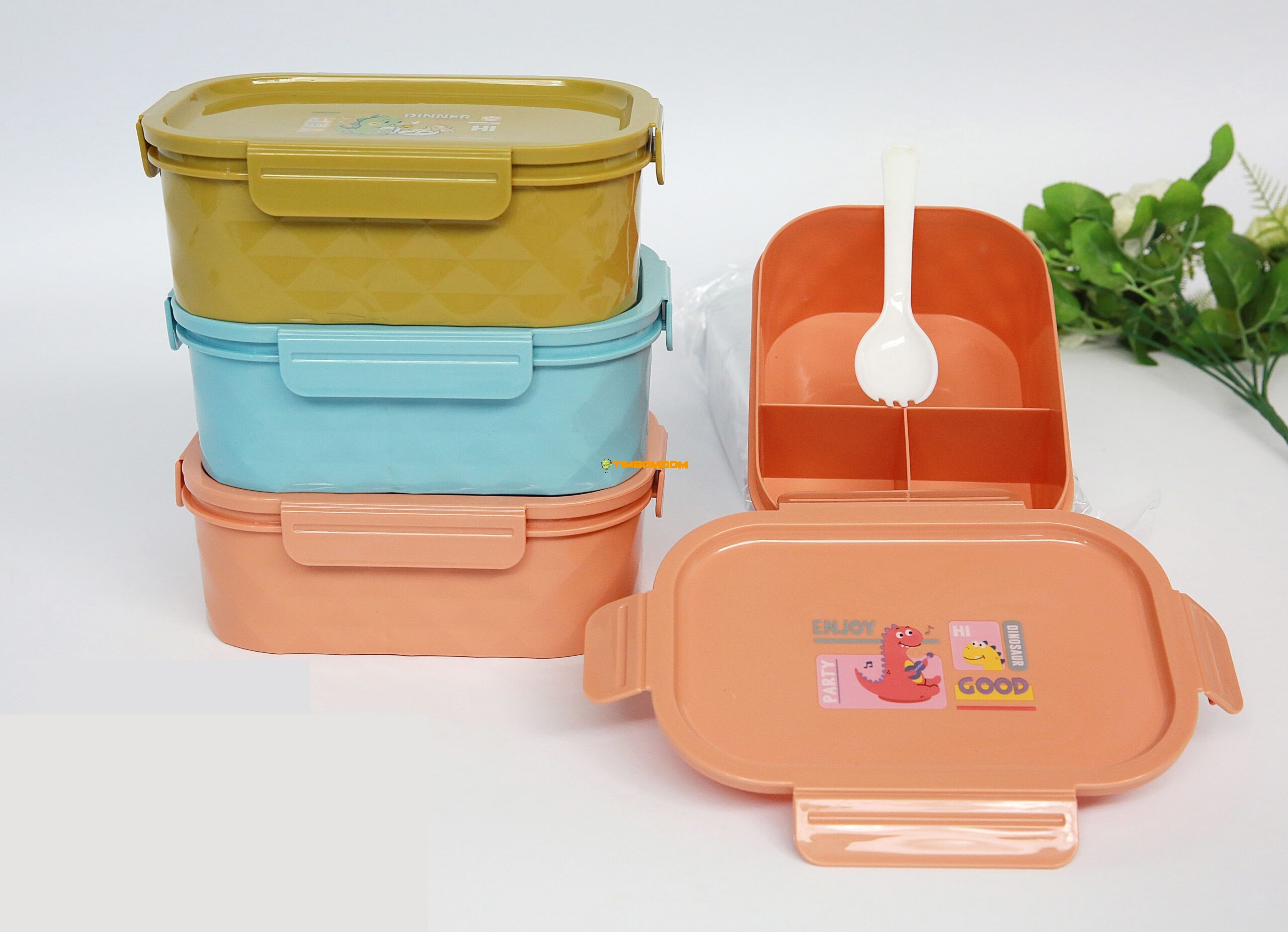Lunch box Lunch box