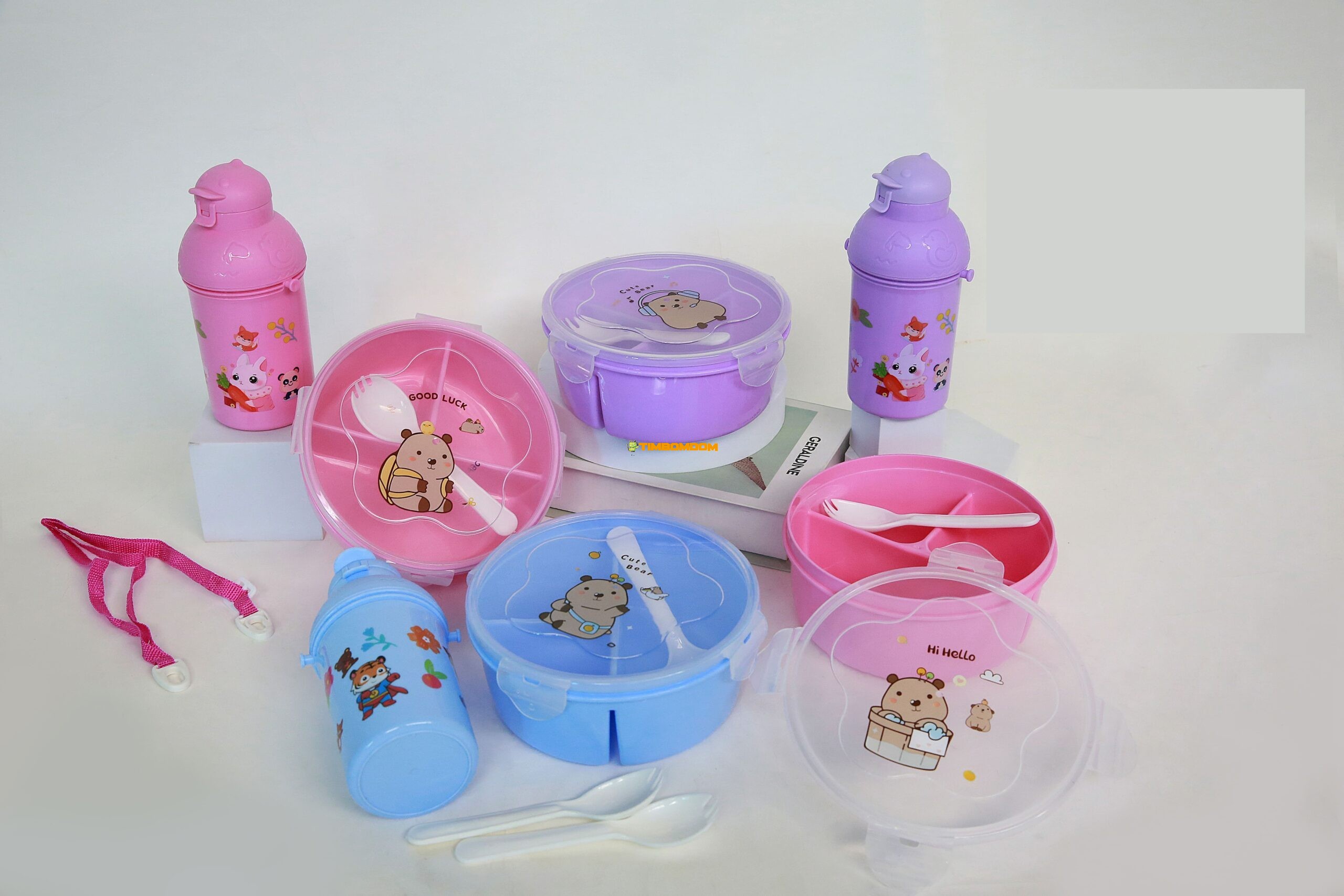 Lunch box and Water Bottle Set Lunch box and Water Bottle Set