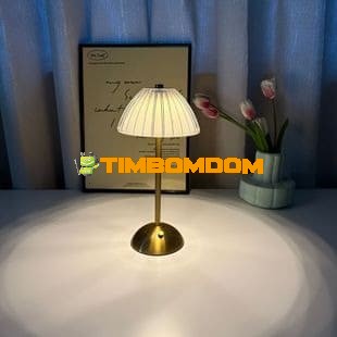 Metal Retro Decor Table Lamp USB Rechargeable Touch Nordic Ambient Lamp Metal Retro Decor Table Lamp USB Rechargeable Touch Nordic Ambient Lamp