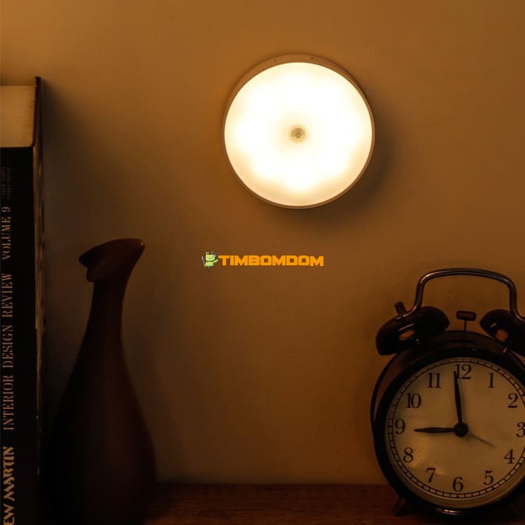 Solar Smart Induction Wireless Night Light USB Human Body Sensor Solar Smart Induction Wireless Night Light USB Human Body Sensor