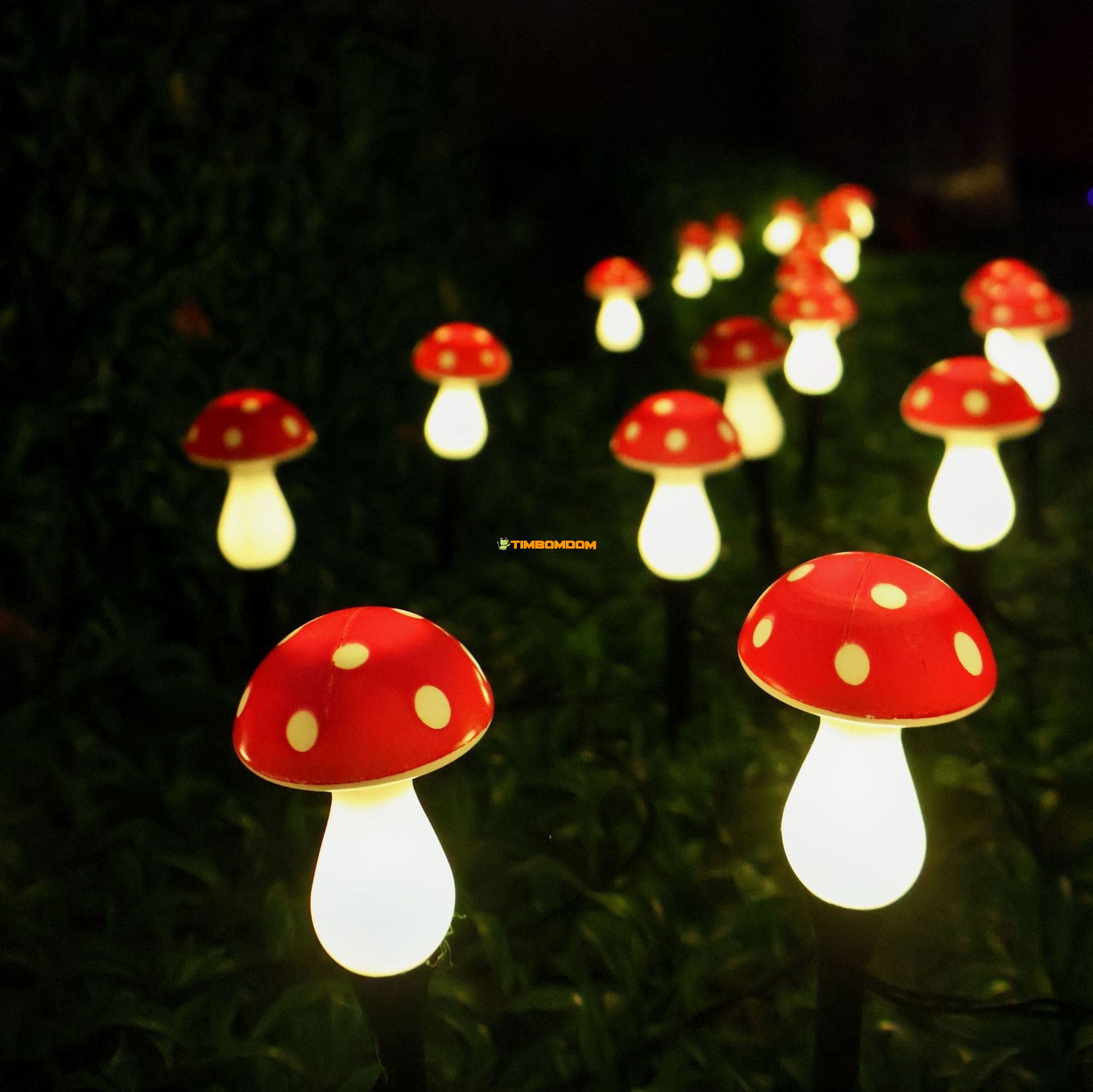Floor-Mounted Mushroom Lamp Floor-Mounted Mushroom Lamp
