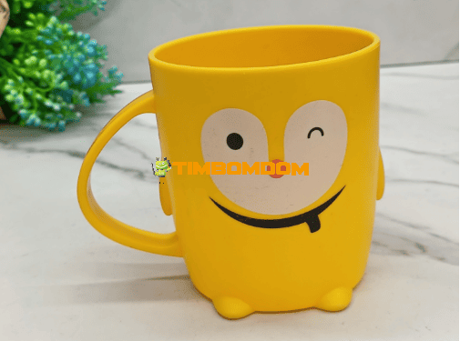 Plastic water cup - TBD1187094.png