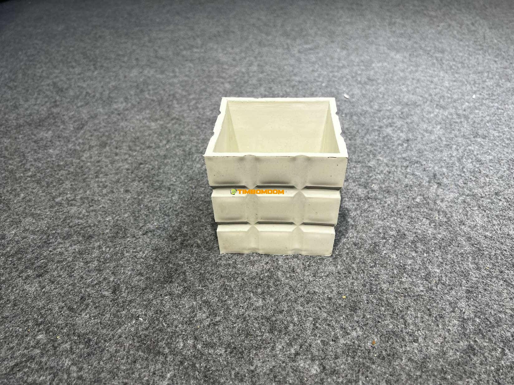 Plastic Flower Pot - TBD1187255.jpeg