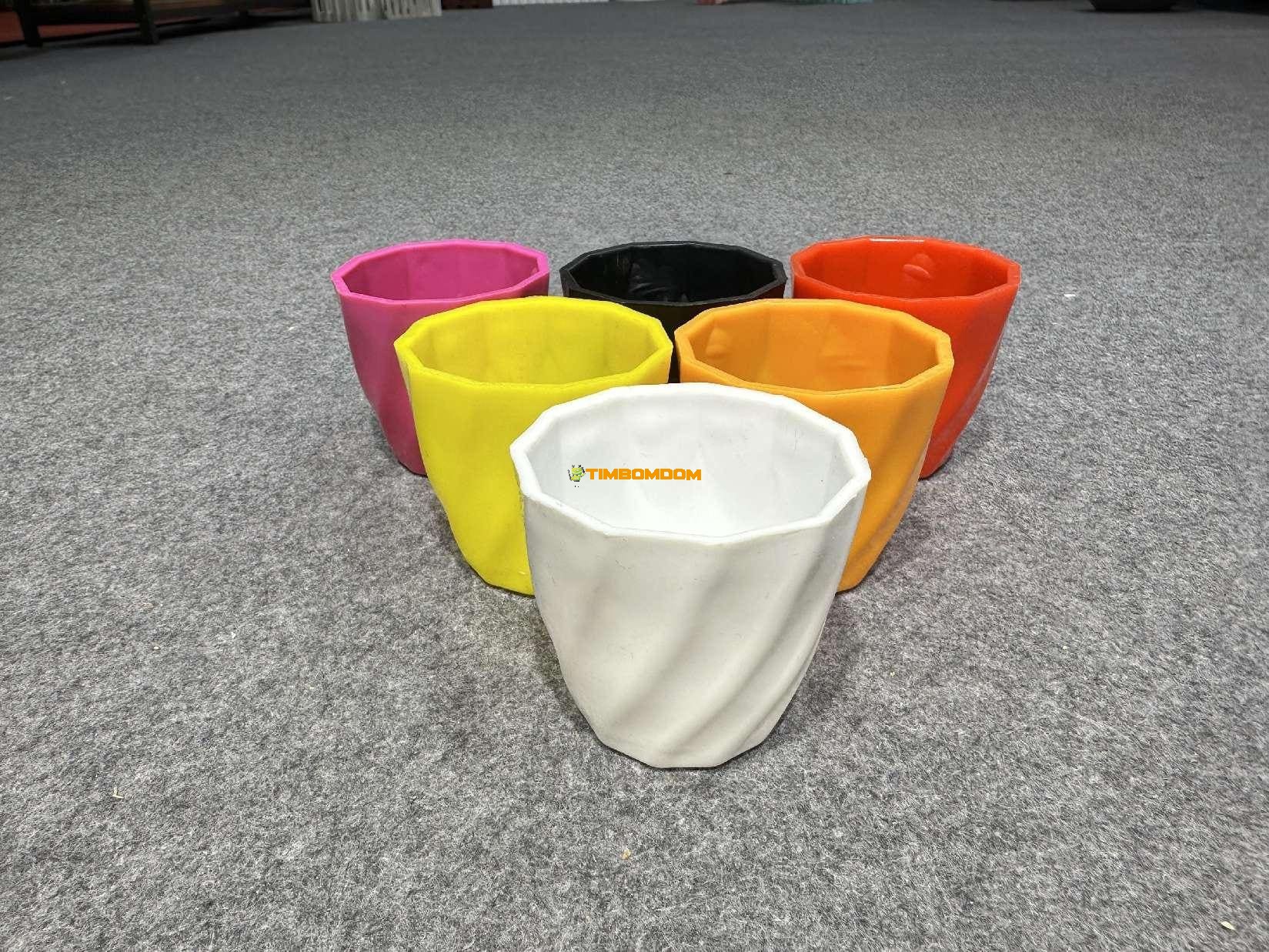 Plastic Flower Pot - TBD1187280.jpeg