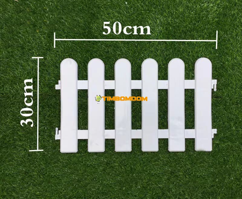 Plastic Garden Fence - TBD1187336.jpeg