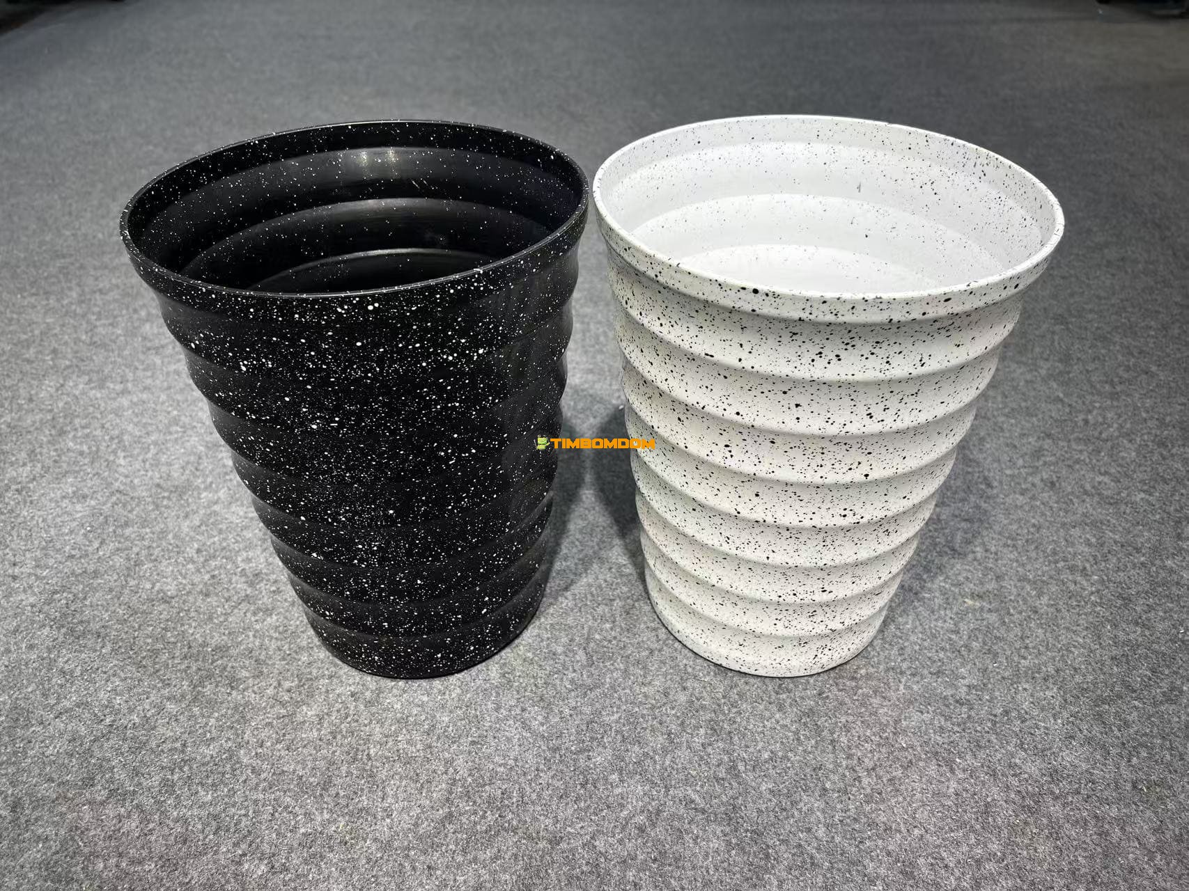 Plastic Flower Pot - TBD1187373.jpeg