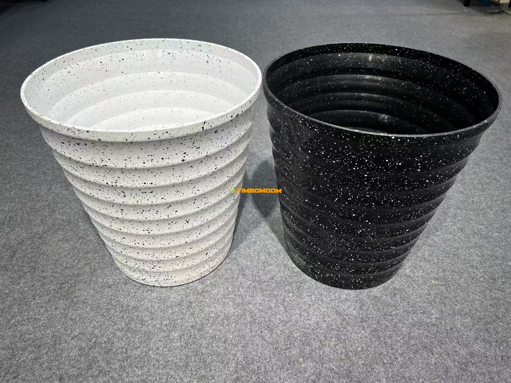 Plastic Flower Pot - TBD1187379.jpeg