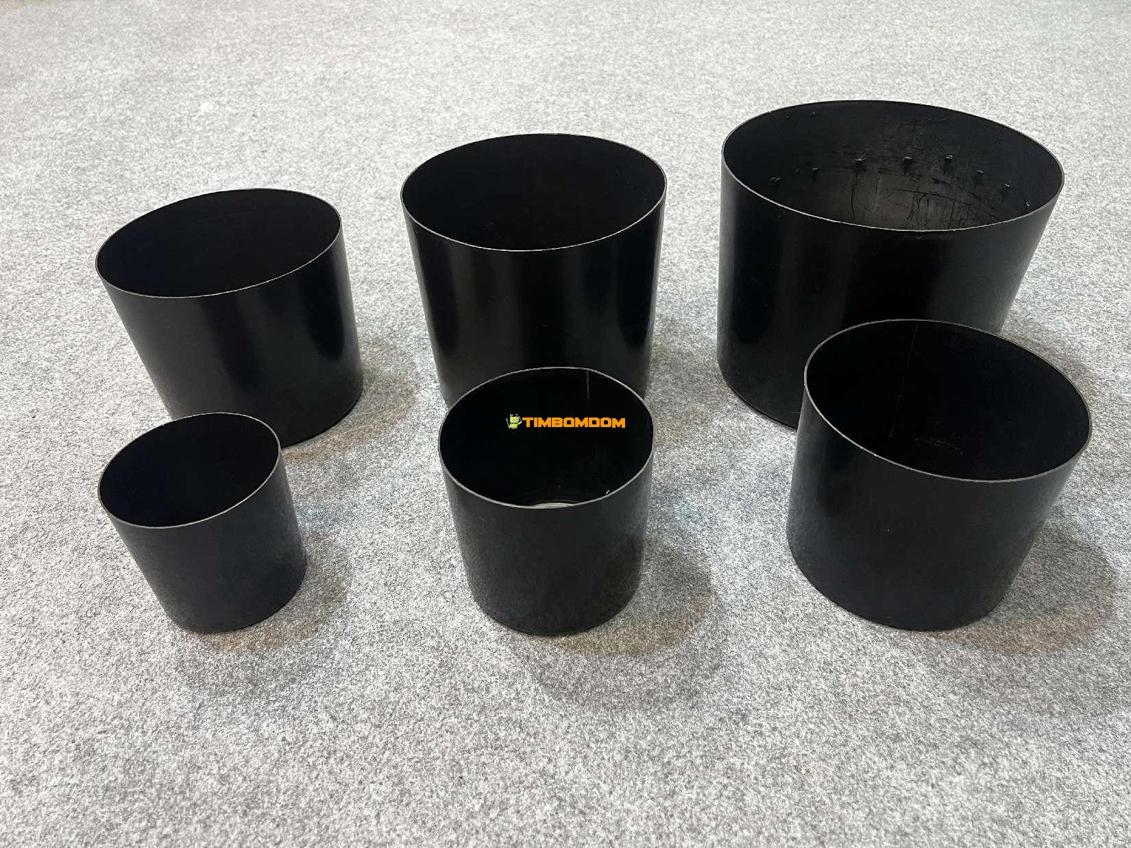 Plastic Flower Pot - TBD1187387.jpeg
