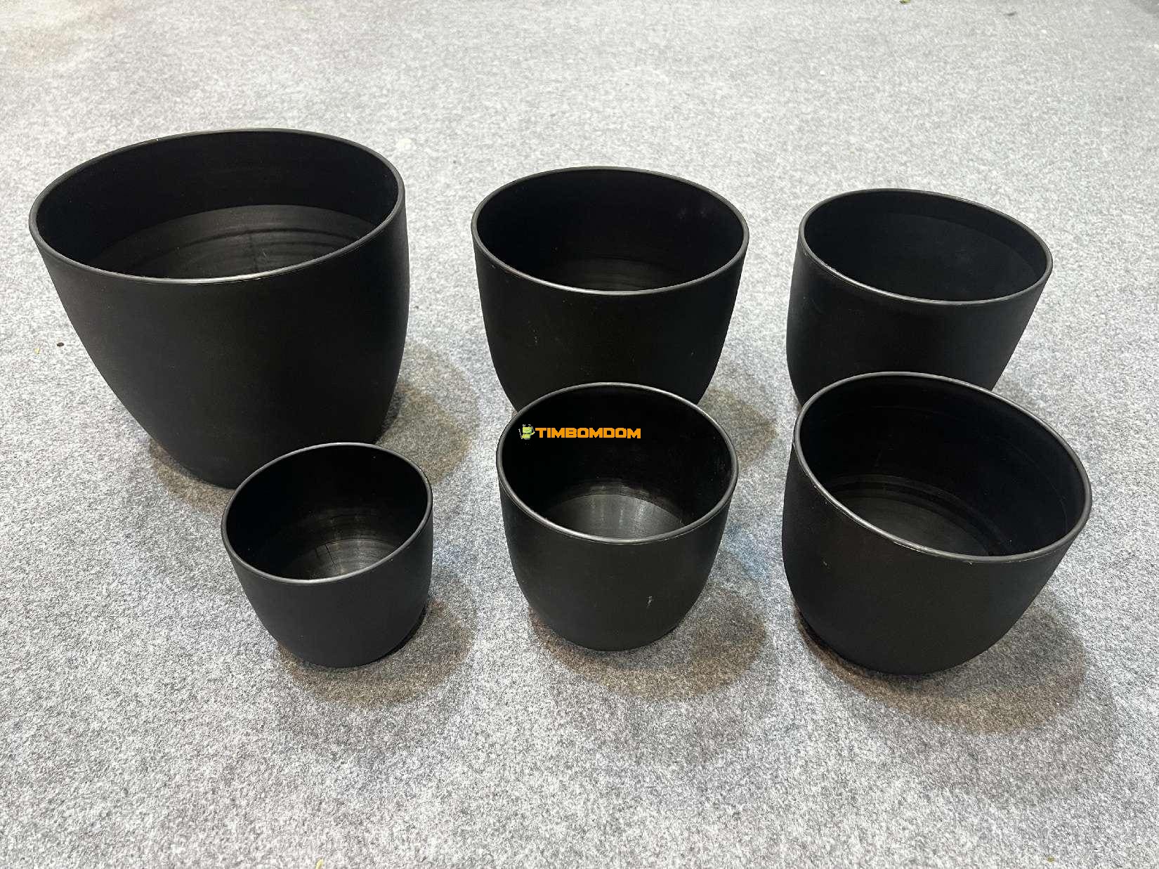 Plastic Flower Pot - TBD1187399.jpeg