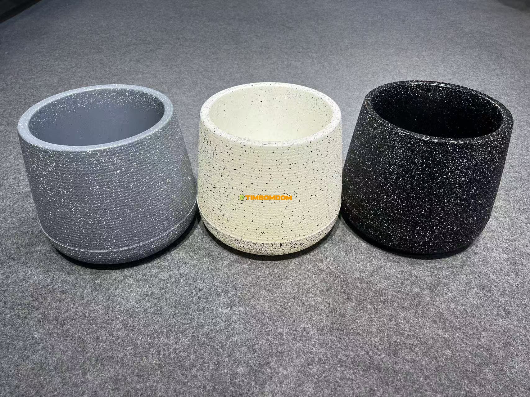 Plastic Flower Pot - TBD1187456.jpeg