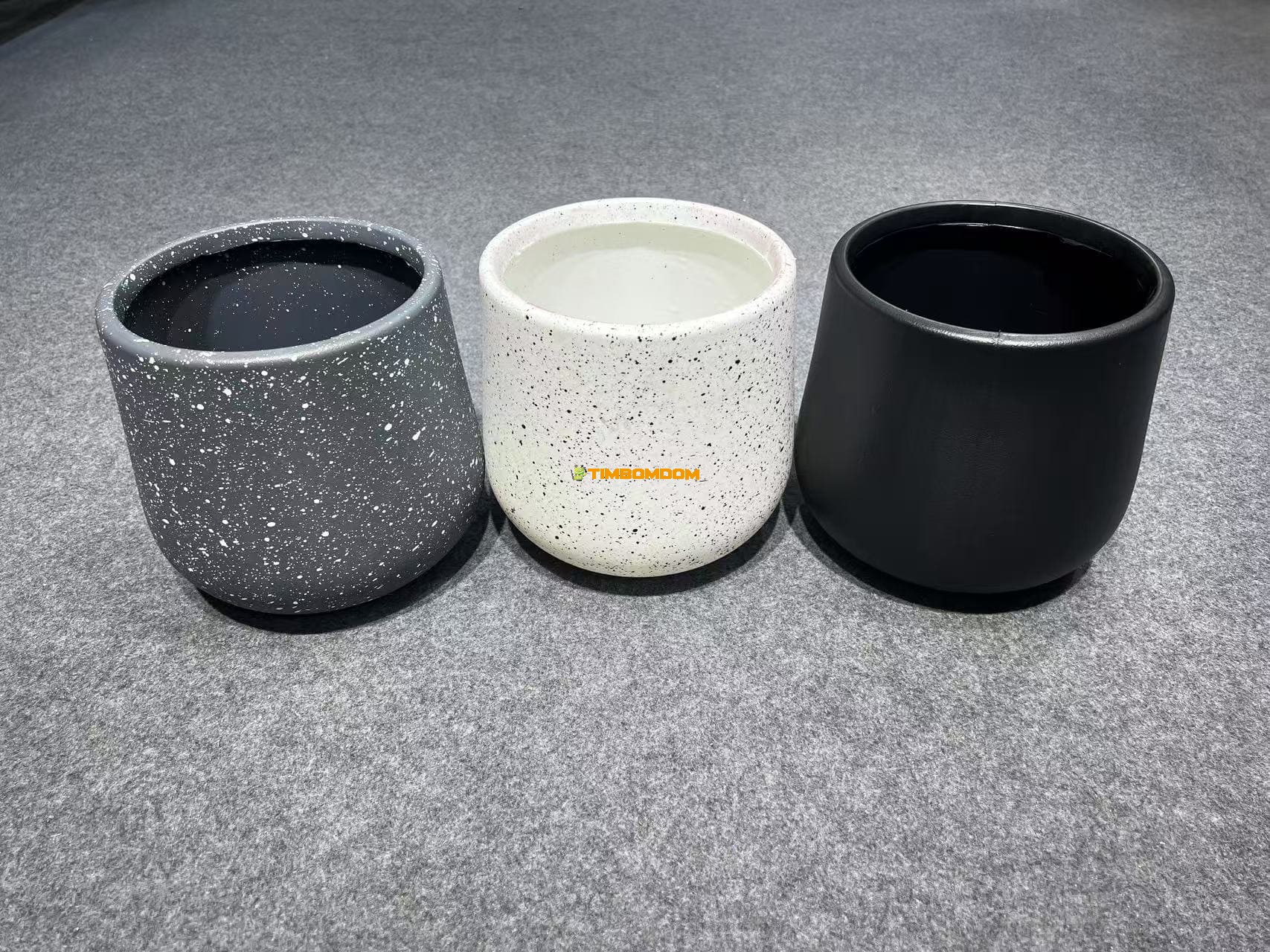 Plastic Flower Pot - TBD1187462.jpeg