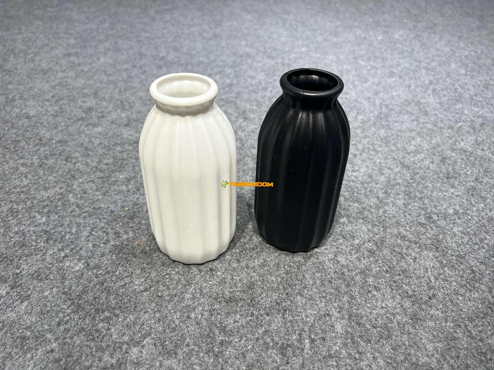 plastic vase - TBD1187468.jpeg