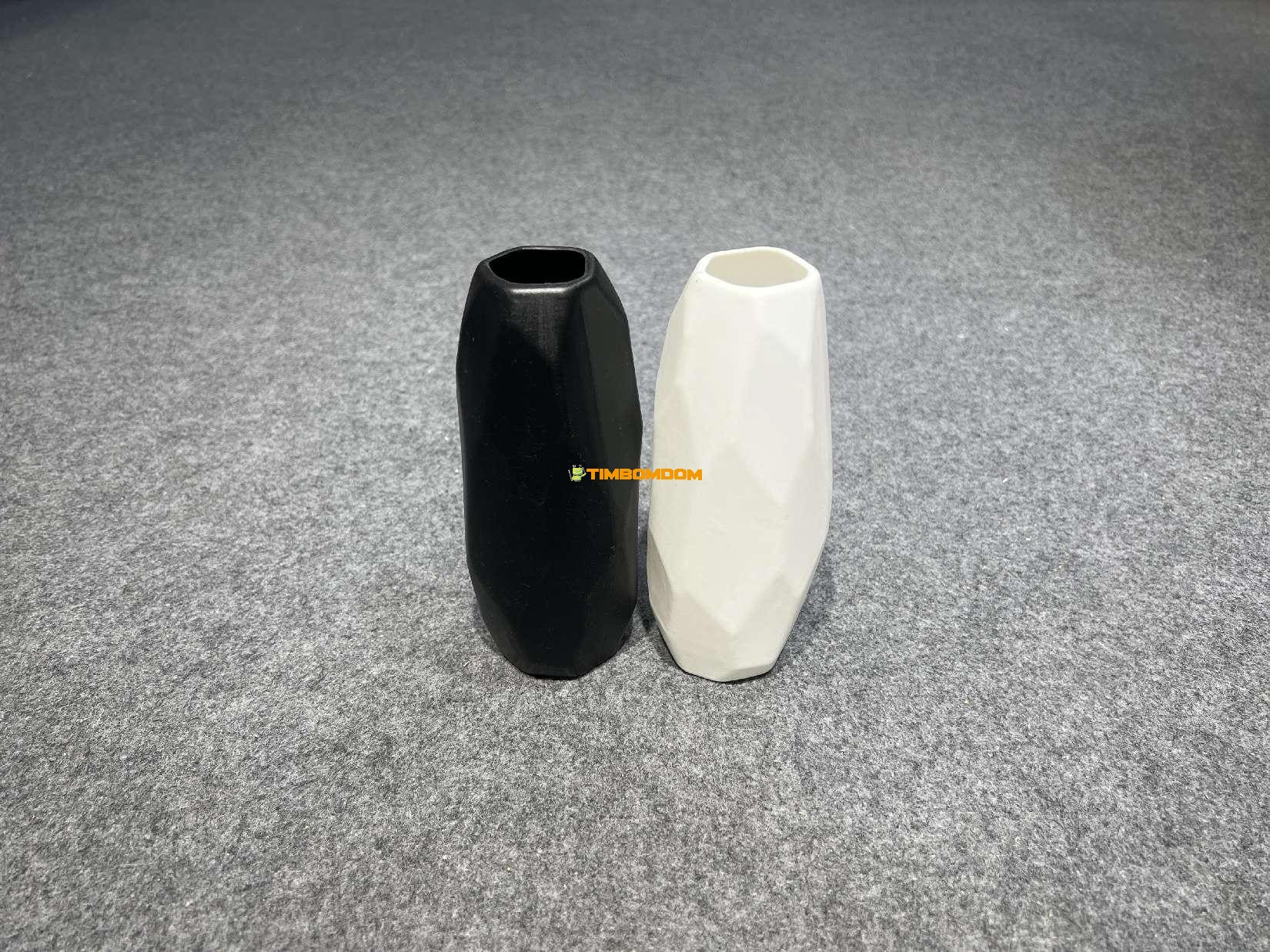 plastic vase - TBD1187475.jpeg