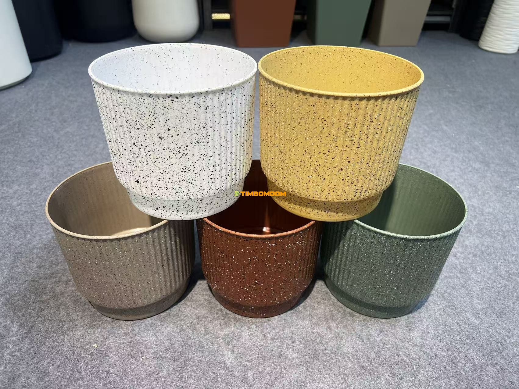 Plastic Flower Pot - TBD1187489.jpeg