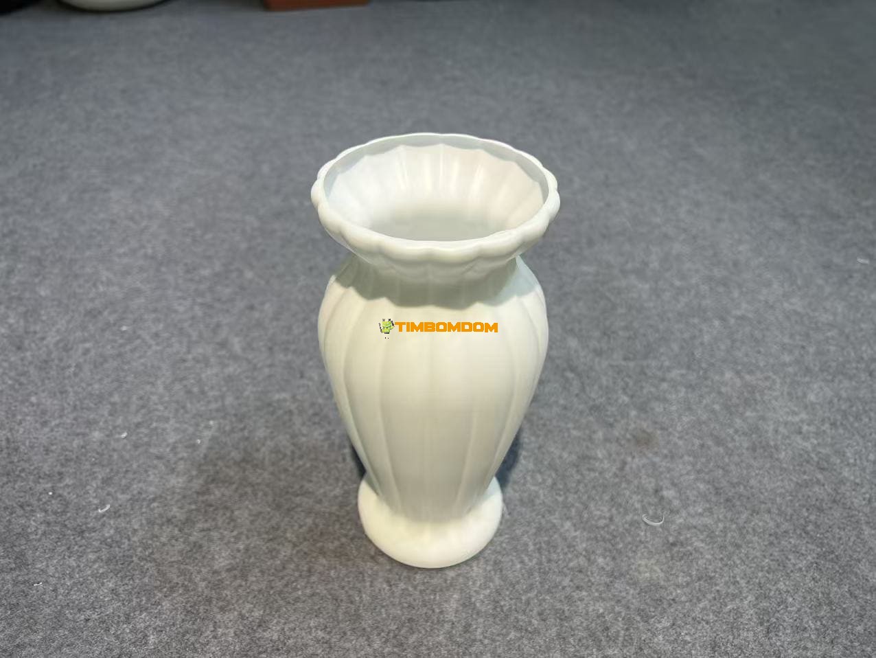 plastic vase - TBD1187492.jpeg