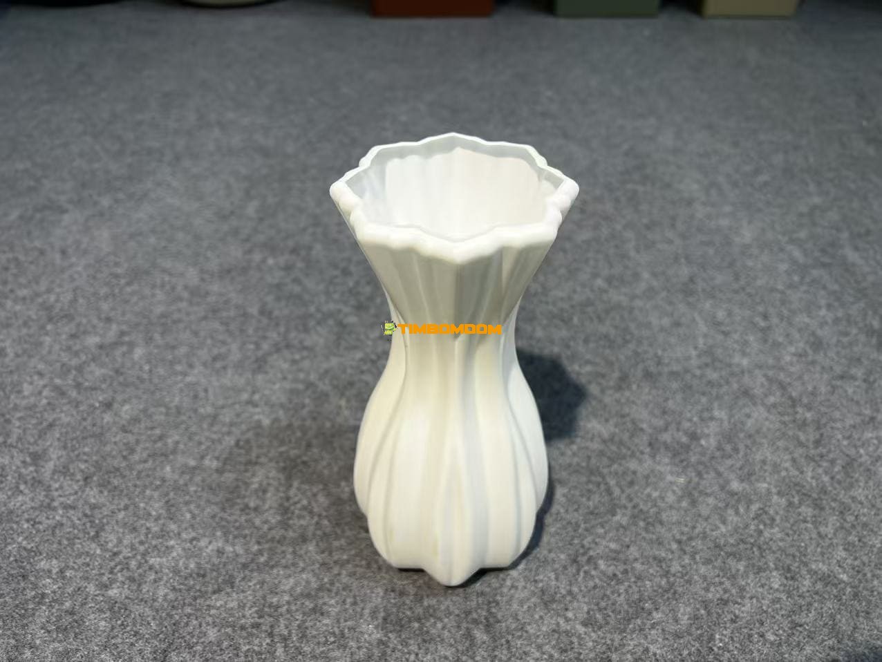 plastic vase - TBD1187497.jpeg
