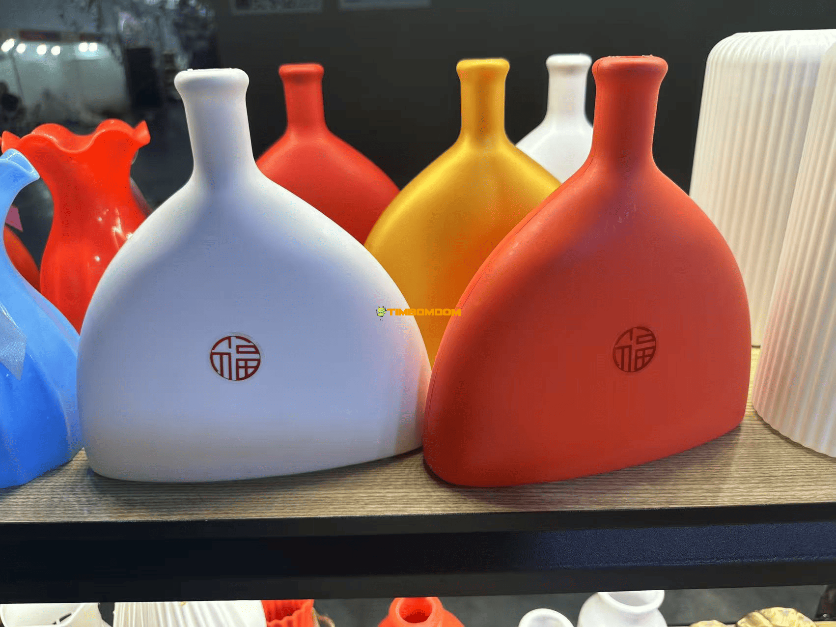 Plastic Vase - TBD1187558.png