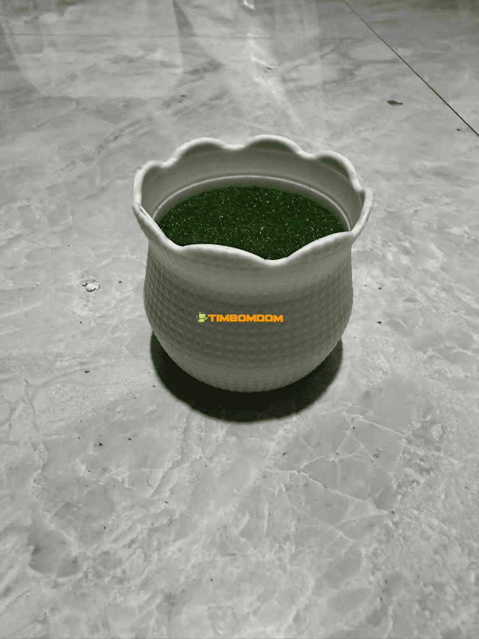 Plastic Flower Pot - TBD1187582.png