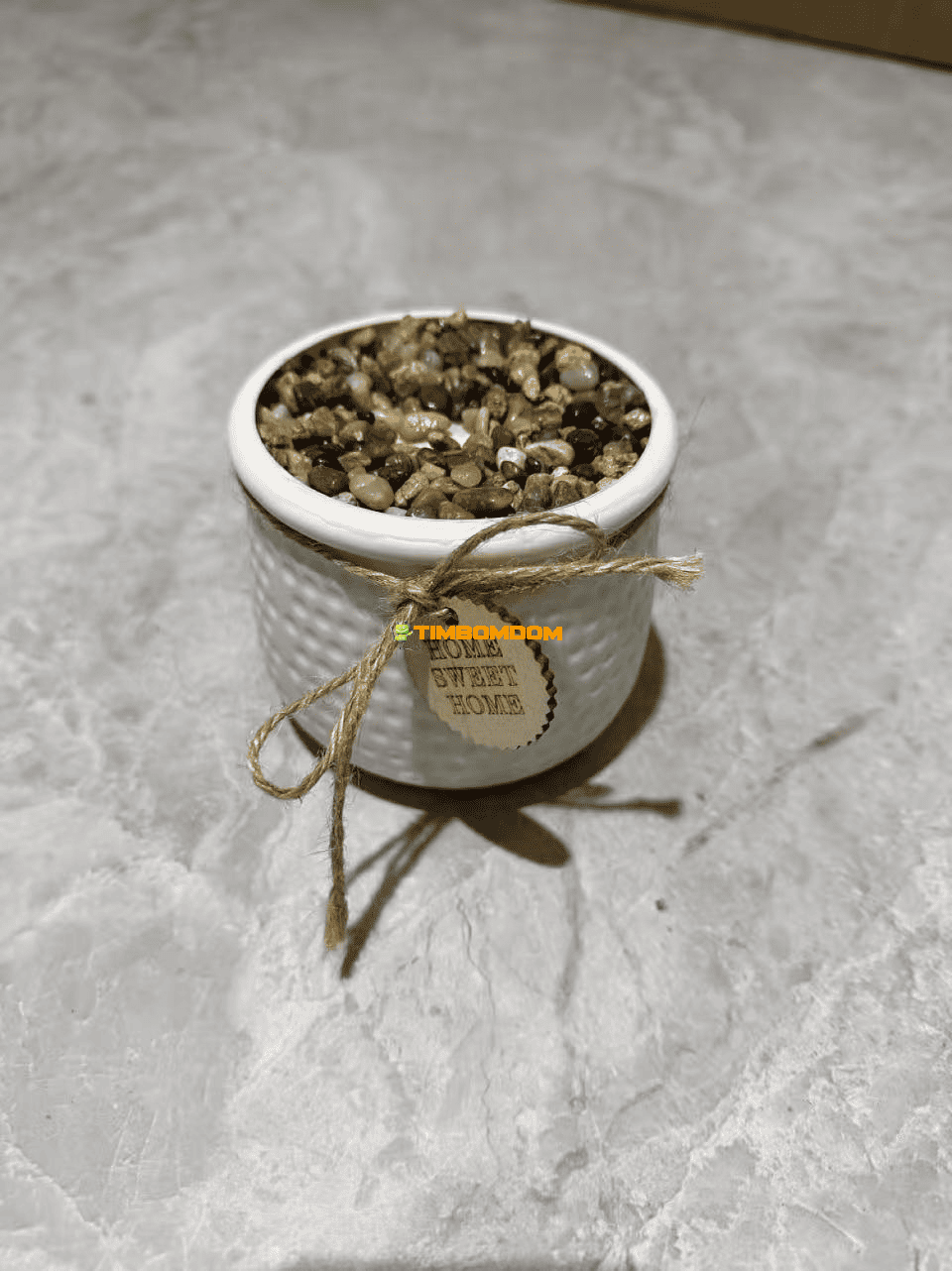 Plastic Flower Pot - TBD1187587.png