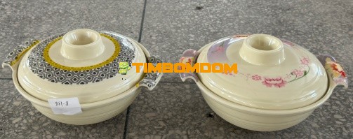 Plastic Bowl with lid 8 Inch - TBD1188216.jpeg