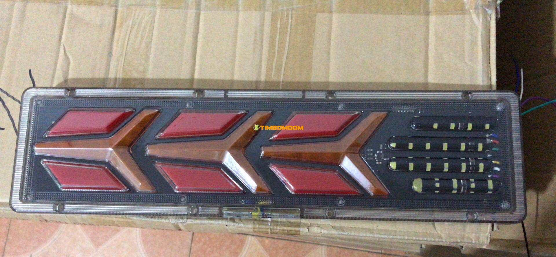 LED Car Truck Safety Signal Light - TBD1188480.jpeg