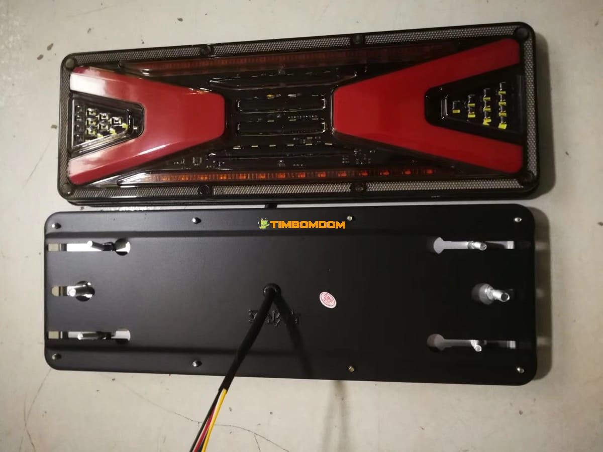 LED Car Truck Safety Signal Light - TBD1188491.jpeg