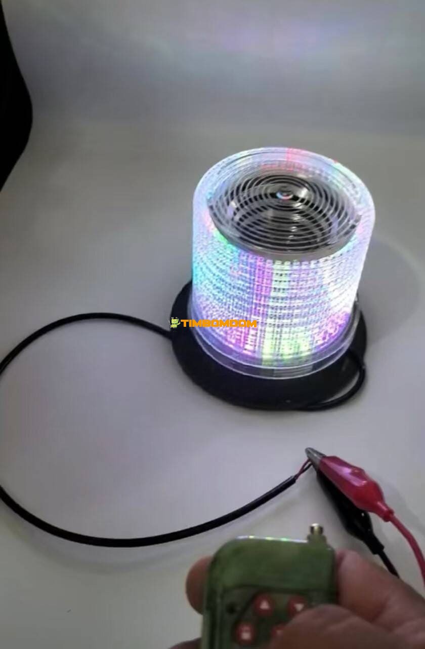 Warning light for car truck boat - TBD1188665.jpg